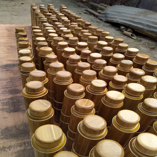 natural and artistic